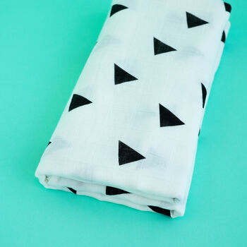 B+W Triangle Pattern Cotton Muslin Swaddle Baby Blanket, 7 of 8