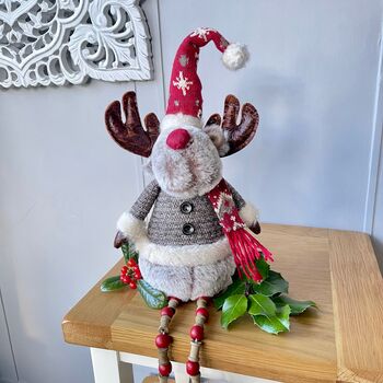 Large Christmas Sitting Reindeer Decoration, 2 of 5