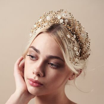 Antique Gold Crown Coraline, 6 of 12