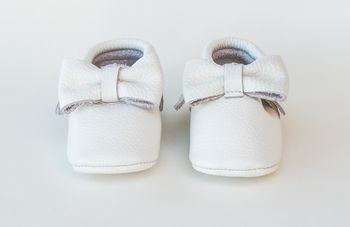 'Snow White' Baby And Toddler Bow Moccasins, 2 of 3