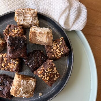 May Brownie Treat Box, 11 of 11