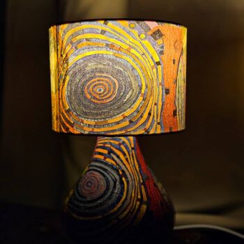Klimt 'The Kiss' Table Lamp: Abstract Decoupage Night, 8 of 10