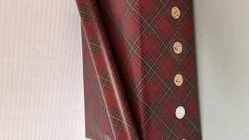 Christmas Special – All Vegetarian Snack Box, 8 of 8