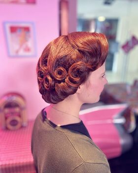 One Hour Vintage Hair Tutorial Experience Leamington Spa, 4 of 4