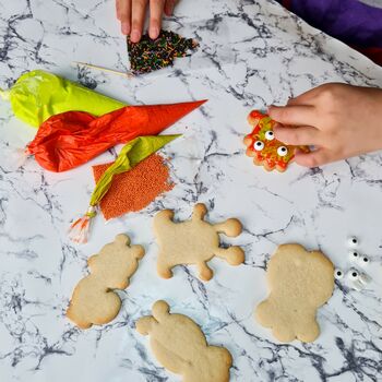 Monsters Diy Cookie Decorating Kit, Six Biscuits, 5 of 12