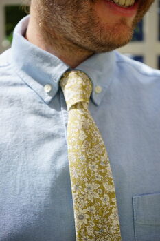 Mens Lime Yellow And White Floral Slim Style Tie, 3 of 11
