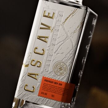 Welsh Cascave Premium Dry Gin, 3 of 6