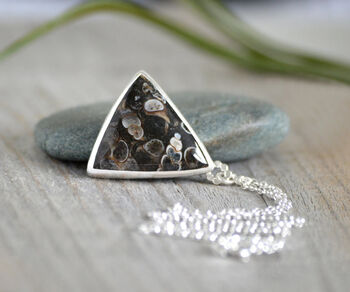 Triangular Turritella Agate Necklace, 3 of 5