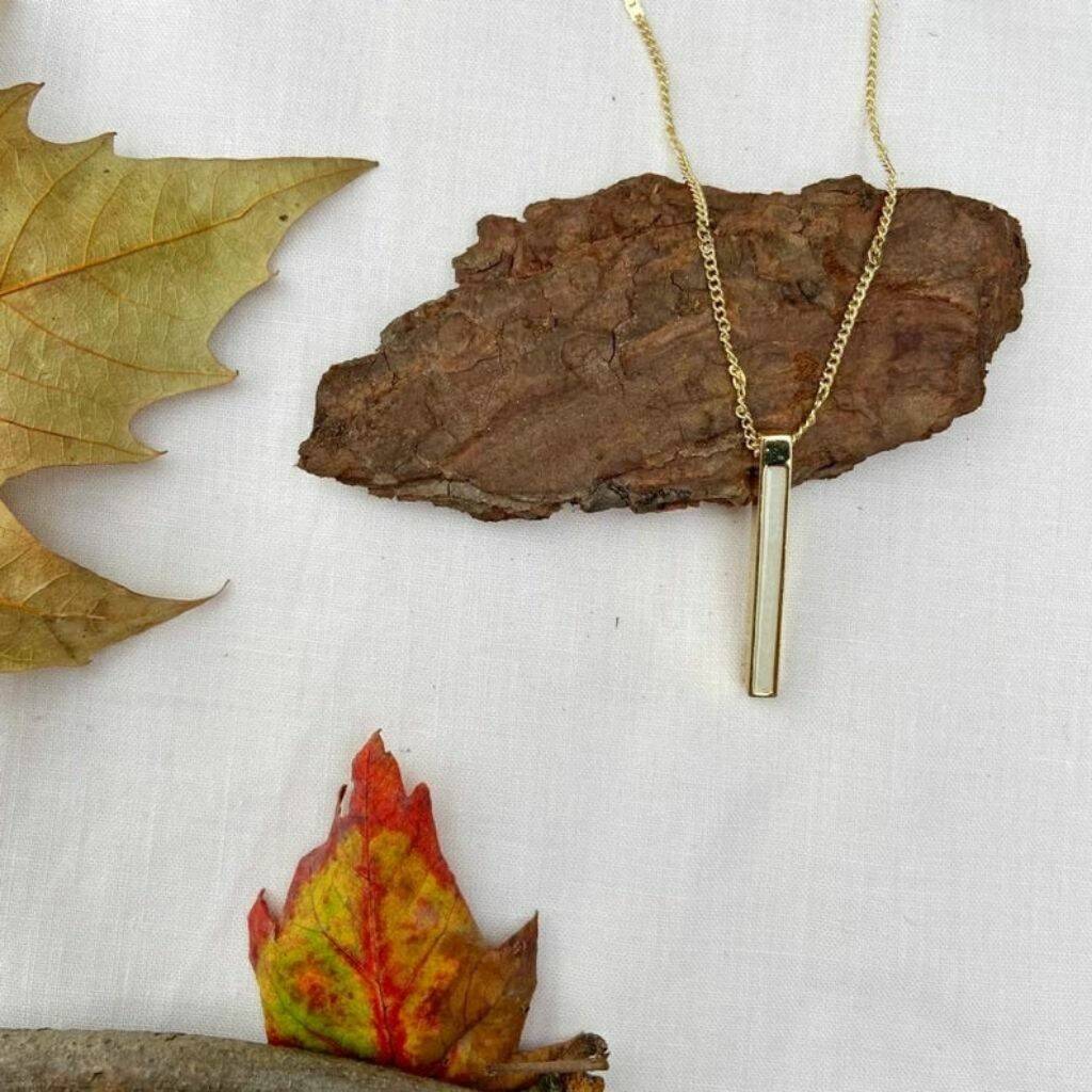 Vertical Long Bar Drop Pendant Lariat Necklace By The Colourful Aura