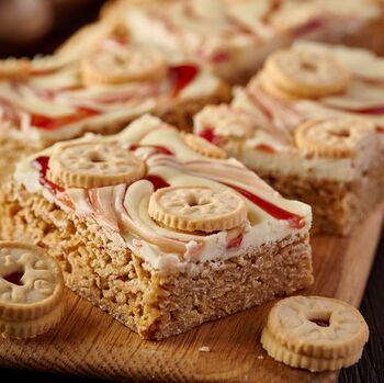 Jammie Dodger Loaded Flapjack, 2 of 4