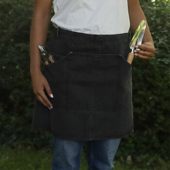 Short Cotton Half Apron With Pockets And Tie Waist, 3 of 8