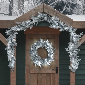 Pre Lit Outdoor Snowy Christmas Wreath And Garland, 3 of 5