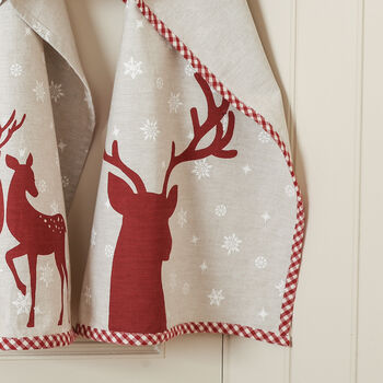 Set Of Two Country Stag Cotton Tea Towels, 5 of 8