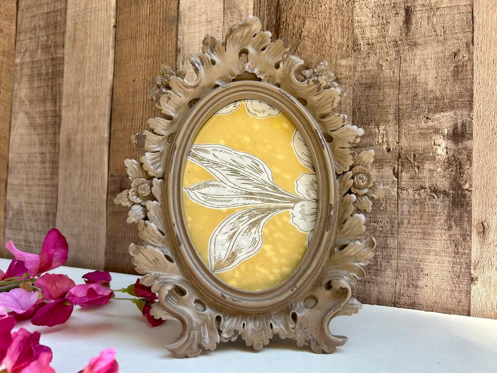 Oval Taupe Photo Frame 6x4 Floral Picture Frame Gift, 1 of 9