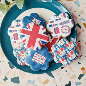 London Themed Luxury Biscuit Gift Box, Eight Cookies, 4 of 7