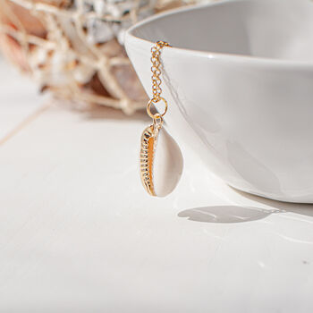 Cowrie Shell Necklace, 3 of 9