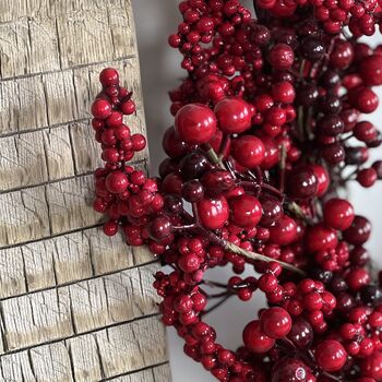 Faux Red Berries Wreath, 3 of 3