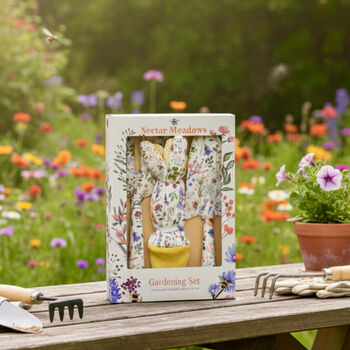 Gardening Set With Trowel, Spade And Gardening Gloves, 2 of 6