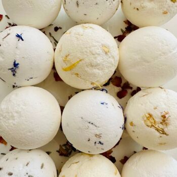 Ginger And Black Pepper Natural Bath Bomb, 3 of 12