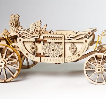 Royal Carriage By U Gears, 2 of 9