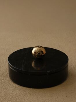 Handmade White Marble Storage Box – Gold Horse Head Lid Detail, 8 of 12