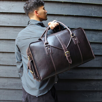 'Oxley' Men's Leather Weekend Holdall Bag In Chestnut, 3 of 12