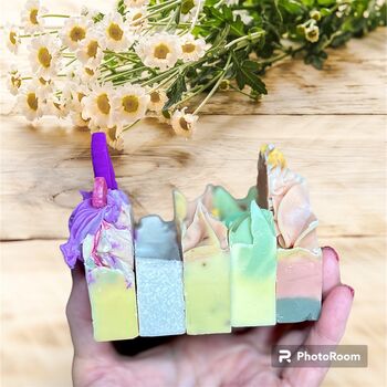 Handmade Luxury Soap Gift Box 5x Hand Piped, 5 of 9