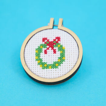 Christmas Cross Stitch Advent Calendar With 24 Cross Stitch Projects, 7 of 7