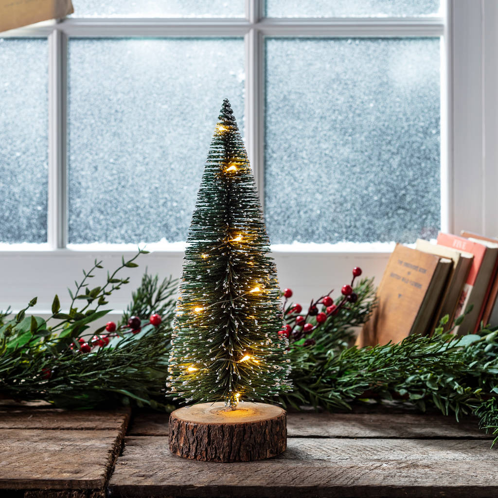 Clayton Bottle Brush Mini Christmas Tree By Lights4fun Clayton Bottle Brush Mini Christmas Tree By Lights4fun