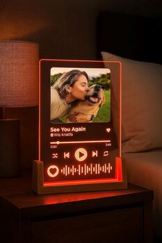 Personalised A5 Acrylic Music Song Plaque With Photo Powered By Usb, 8 of 10