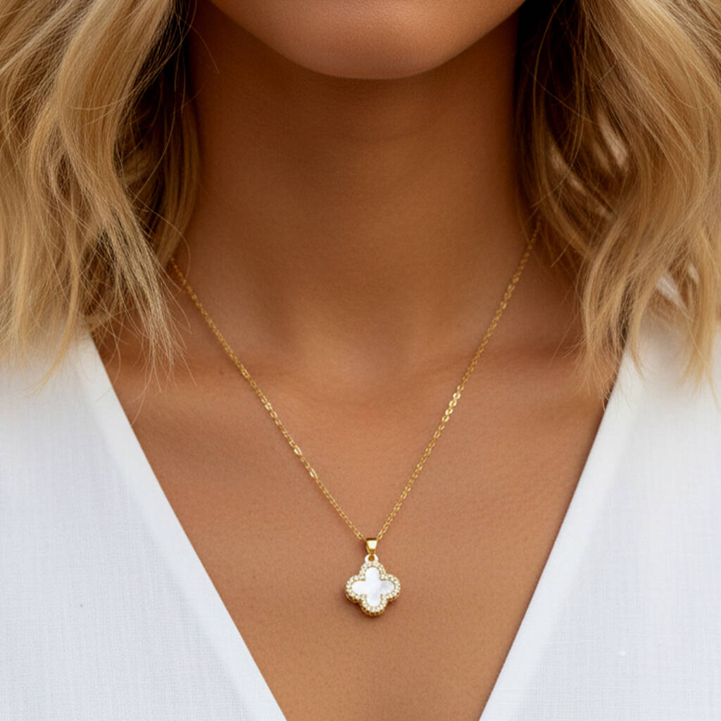 Women’s Reversible Clover Pendant Necklace In 18k Gold, Floral Jewellery, 1 of 5