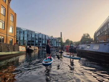 Sunset Paddleboarding London Experience For One, 6 of 12