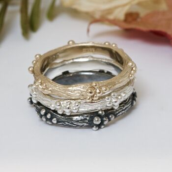 Woodland Berry Ring, Alternative Wedding Ring, 2 of 7