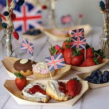 Union Jack Eco Party Bowls And Union Jack Flags, 5 of 7