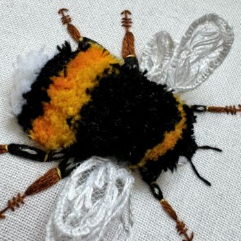 Stumpwork Bee Embroidery Kit, 6 of 7