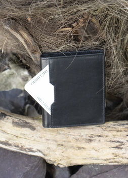 Artisan Range Men's Compact Black Leather Trifold Wallet, 2 of 5