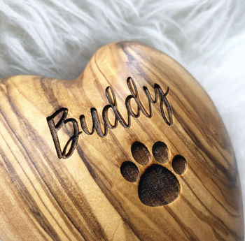 Personalised Pet Memorial Heart With A Paw Print, 4 of 9