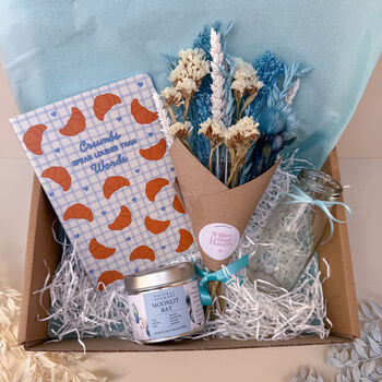 Blue Dried Flower Gift Box, 3 of 3