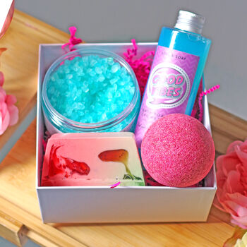 'You Are Amazing' Pamper Set, 3 of 7