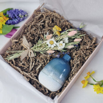 Ceramic Vase And Dried Flower Gift Box, 5 of 9