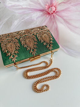 Amarna | Green Antique Gold Dabka Zardozi Clutch, 5 of 8