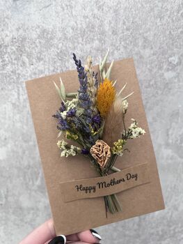 Mothers Day Card With Dried Flowers, 3 of 4