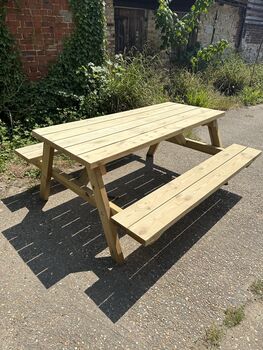 Heavy Duty Garden/Pub Picnic Table With Traditional Top, 4 of 7