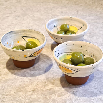 Trio Of Hand Crafted Slipware Dipping Bowls, 6 of 11