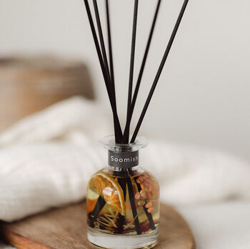 Cranberry Orange Peel And Spice Botanical Reed Diffuser, 4 of 7