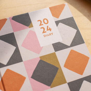 2024 Diary | A5 Hardcover Week To View | Quilt Pattern, 4 of 12