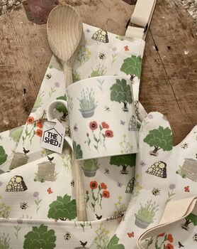 Days In The Meadow Cotton Linen Apron, 2 of 2