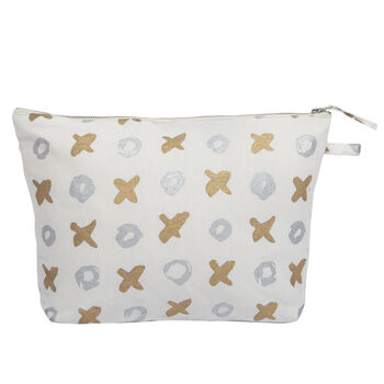 Mirage Xoxo Recycled Cotton Wash Bag, 3 of 4