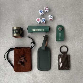 Arrives Before Christmas Luxury UK Handmade Crackers Bespoke Marbled Patterns, 4 of 4