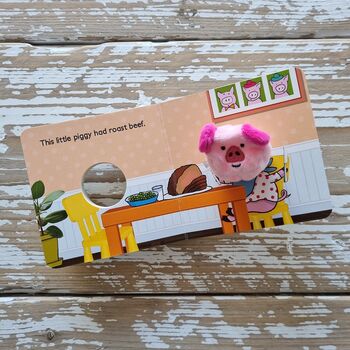 'This Little Piggy' Finger Puppet Book, 2 of 2